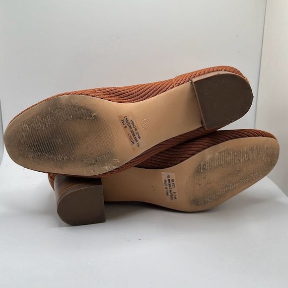 CUSHIONAIRE Women's Neely Stretch bootie +Memory Foam 8.5 BROWN - Picture 5 of 7